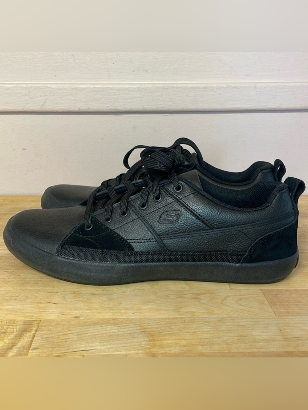 Skechers Relaxed Fit Planfix Romelo black casual leather sneakers men’s size 11